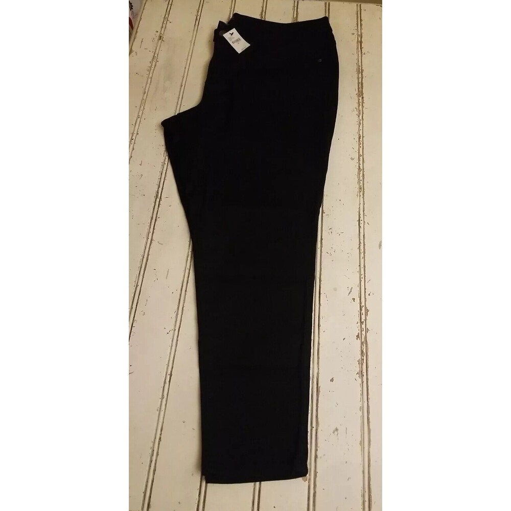 Venezia Mid-rise slim from hip to ankle Black Denim Size 24 MSRP $59.95